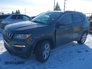 2018 Jeep Compass Latitude with VIN 3C4NJDBB6JT366543, listed as a IAAI auction lot 41553049 with 123,251 mi miles. Bid and sale history available at carsss.com. Image 17.