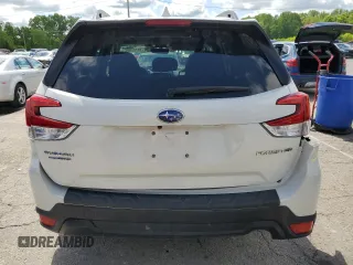 2022 Subaru Forester Premium z VIN JF2SKADC3NH405339, wystawiony jako Copart lot #55723705 z przebiegiem 12 990 mil mil oraz Szkoda całkowita • Salvage title. Historia ofert i sprzedaży dostępna na DreamBid. Obrazek 6.