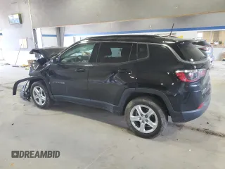 2023 Jeep Compass Latitude with VIN 3C4NJDBN0PT500577, listed as a Copart auction lot 47490255 with 19,984 mi miles and Salvage Title. Bid and sale history available at DreamBid. Image 2.