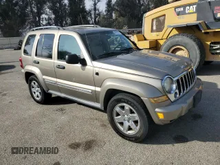 2005 Jeep Liberty Limited with VIN 1J4GK58K75W566683, listed as a Copart auction lot 85632304 with 113,774 mi miles and Clean Title. Bid and sale history available at carsss.com. Image 4.