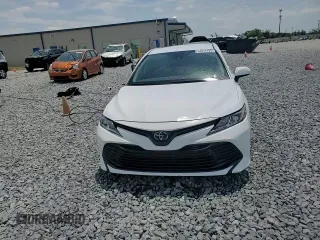 2020 Toyota Camry LE with VIN 4T1C11AK0LU340449, listed as a Copart auction lot 54071195 with 16,881 mi miles and Salvage Title. Bid and sale history available at carsss.com. Image 13.