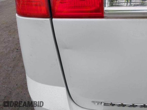 2013 GMC Terrain SLT with VIN 2GKFLXE32D6332858, listed as a IAAI auction lot 41631090 with 143,613 mi miles and . Bid and sale history available at DreamBid. Image 6.