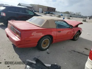 1992 Pontiac Firebird with VIN 1G2FS33E9NL207199, listed as a Copart auction lot 82141304 with 86,424 mi miles and Salvage Title. Bid and sale history available at carsss.com. Image 3.
