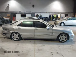 2003 Mercedes-Benz S 500 with VIN WDBNG84J93A360917, listed as a IAAI auction lot 39171730 with 134,495 mi miles and . Bid and sale history available at DreamBid. Image 13.