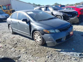 2011 Honda Civic Sdn DX-VP with VIN 19XFA1F31BE009055, listed as a IAAI auction lot 41397922 with 170,980 mi miles. Bid and sale history available at carsss.com. Image 1.
