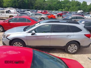 2018 Subaru Outback Premium z VIN 4S4BSAFC0J3207249, wystawiony jako IAAI lot #42231885 z przebiegiem 95 739 mil mil oraz . Historia ofert i sprzedaży dostępna na DreamBid. Obrazek 14.