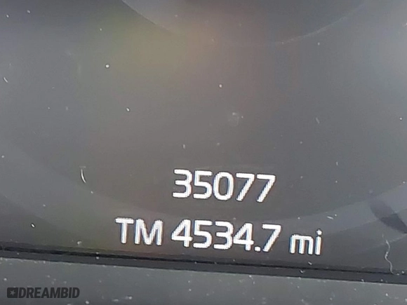 2020 Volvo XC40 R-Design with VIN YV4162UM1L2265124, listed as a IAAI auction lot 41615190 with 35,077 mi miles. Bid and sale history available at carsss.com. Image 15.