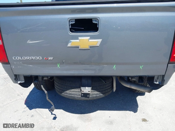2020 Chevrolet Colorado 2WD Work Truck with VIN 1GCGSBEN5L1119170, listed as a IAAI auction lot 41865912 with 99,896 mi miles. Bid and sale history available at carsss.com. Image 6.