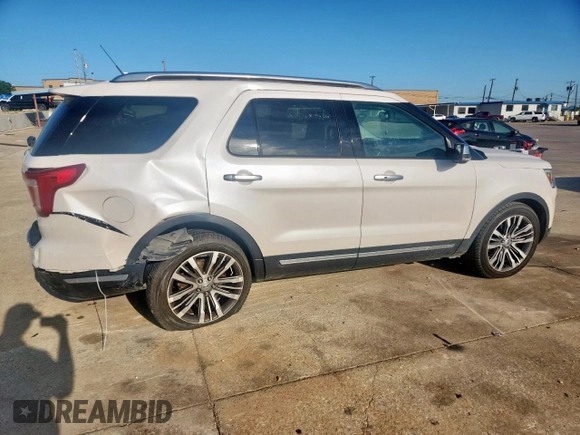 2018 Ford Explorer Platinum with VIN 1FM5K8HT2JGB88893, listed as a Copart auction lot 61164705 with 133,843 mi miles and Salvage title. Bid and sale history available at DreamBid. Image 3.