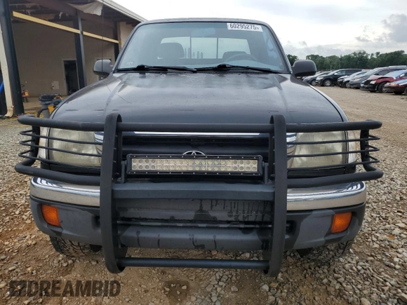2000 Toyota Tacoma PreRunner with VIN 4TASM92N5YZ656353, listed as a Copart auction lot 60295275 with 281,573 mi miles and Clean title. Bid and sale history available at DreamBid. Image 5.