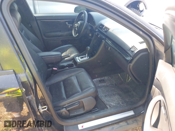 2008 Audi A4 2.0T with VIN WAUBF78E58A168932, listed as a IAAI auction lot 42702313 with Not provided miles and . Bid and sale history available at DreamBid. Image 5.