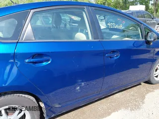 2011 Toyota Prius I z VIN JTDKN3DU2B0258189, wystawiony jako IAAI lot #42264118 z przebiegiem 206 520 mil mil oraz . Historia ofert i sprzedaży dostępna na DreamBid. Obrazek 14.