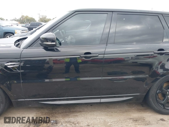 2019 Land Rover Range Rover Sport HSE with VIN SALWR2RV9KA418735, listed as a IAAI auction lot 41014298 with 75,388 mi miles. Bid and sale history available at carsss.com. Image 13.