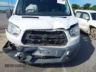 2018 Ford Transit с VIN 1FTYR1YM0JKA92299, выставлен на аукционе IAAI как лот 42585313 с пробегом 156 791 миль миль и . История ставок и продаж доступна на DreamBid. Изображение 6.