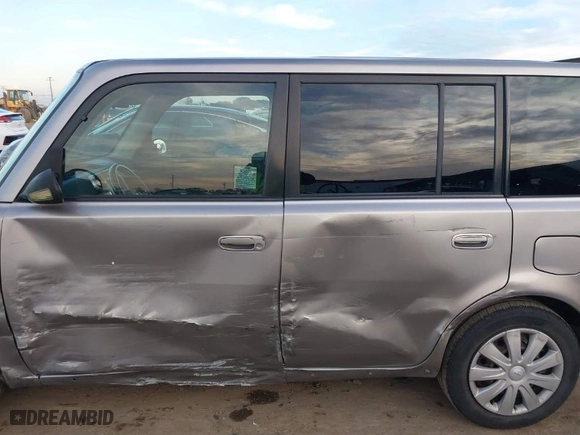 2004 Scion xB with VIN JTLKT324440150270, listed as a IAAI auction lot 41217802 with NaN miles. Bid and sale history available at carsss.com. Image 15.