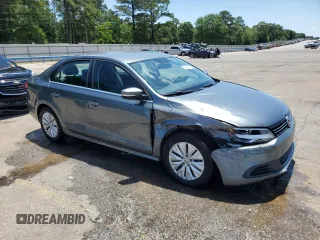 2013 Volkswagen Jetta SE с VIN 3VWDX7AJ2DM277519, выставлен на аукционе Copart как лот 55240695 с пробегом 161 607 миль миль и Списание • Salvage title. История ставок и продаж доступна на DreamBid. Изображение 4.