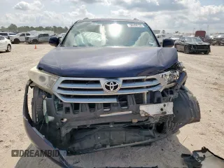 2012 Toyota Highlander Limited with VIN 5TDYK3EH3CS050227, listed as a Copart auction lot 58998135 with 216,701 mi miles and Salvage title. Bid and sale history available at DreamBid. Image 5.