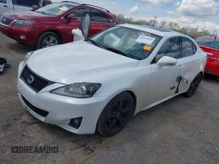 2011 Lexus IS 250 with VIN JTHBF5C24B5133687, listed as a IAAI auction lot 42013015 with 116,939 mi miles. Bid and sale history available at carsss.com. Image 17.