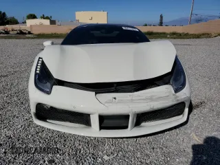 2018 Ferrari 488 z VIN ZFF79ALA5J0232045, wystawiony jako Copart lot #69417283 z przebiegiem 26 053 mil mil oraz . Historia ofert i sprzedaży dostępna na DreamBid. Obrazek 5.