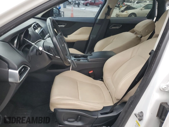 2017 Jaguar F-Pace 35t Premium with VIN SADCJ2BVXHA098074, listed as a Copart auction lot 45955405 with 132,337 mi miles and Salvage Title. Bid and sale history available at DreamBid. Image 7.