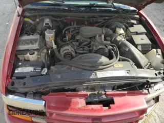 2000 Chevrolet Blazer LT z VIN 1GNDT13WXY2287496, wystawiony jako Copart lot #58950255 z przebiegiem 245 512 mil mil oraz Szkoda całkowita • Salvage title. Historia ofert i sprzedaży dostępna na DreamBid. Obrazek 12.