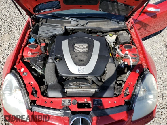 2005 Mercedes-Benz SLK 230/320 with VIN WDBWK56FX5F059587, listed as a Copart auction lot 52400565 with 69,791 mi miles and Salvage title. Bid and sale history available at DreamBid. Image 11.