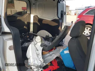 2014 Ford Transit Connect XL с VIN NM0LE7E70E1140271, выставлен на аукционе IAAI как лот 41902130 с пробегом 106 180 миль миль и . История ставок и продаж доступна на DreamBid. Изображение 8.