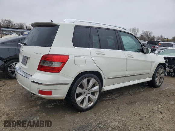 2010 Mercedes-Benz GLK 350 with VIN WDCGG8HB2AF393801, listed as a Copart auction lot 45260824 with 145,047 mi miles and Salvage Title. Bid and sale history available at DreamBid. Image 3.