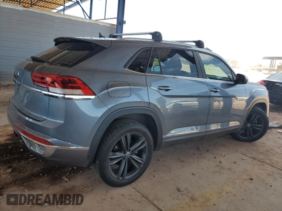2020 Volkswagen Atlas SE with VIN 1V26E2CA9LC215891, listed as a Copart auction lot 60574035 with 93,744 mi miles and Salvage title. Bid and sale history available at DreamBid. Image 3.
