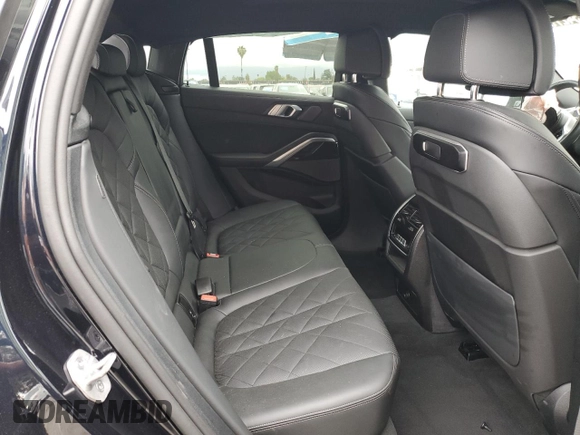 2025 BMW X6 xDrive40i with VIN 5UX33EX00S9W74119, listed as a Copart auction lot 53427535 with 20,282 mi miles and Clean Title. Bid and sale history available at carsss.com. Image 11.