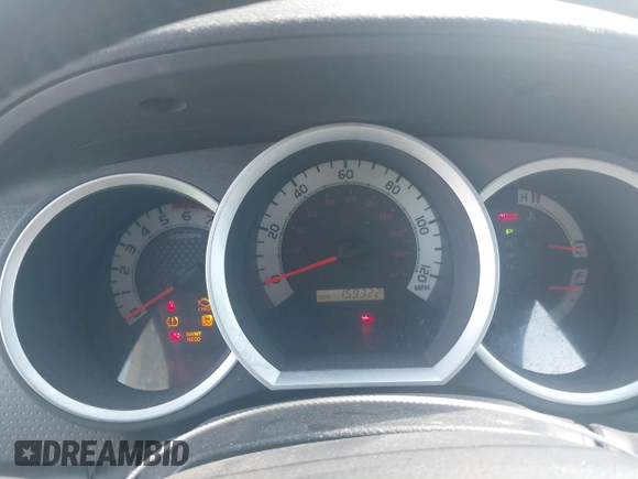 2015 Toyota Tacoma with VIN 5TFLU4EN6FX112735, listed as a IAAI auction lot 41997990 with 159,322 mi miles and . Bid and sale history available at DreamBid. Image 7.