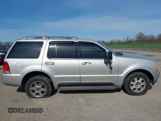 2005 Lincoln Aviator with VIN 5LMEU88H05ZJ33100, listed as a IAAI auction lot 42139584 with 205,556 mi miles and . Bid and sale history available at DreamBid. Image 14.