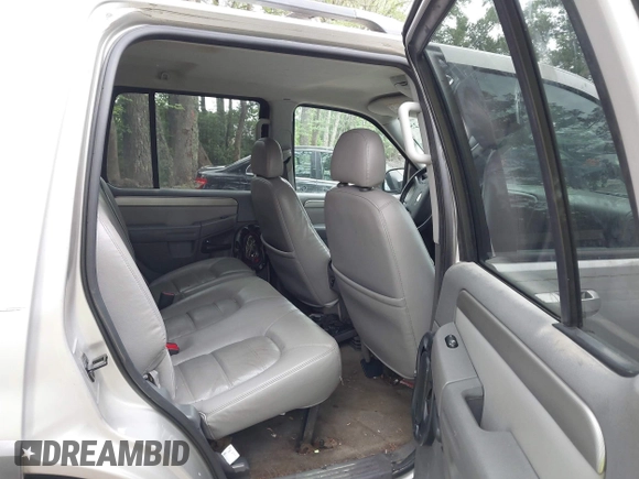2004 Ford Explorer XLT с VIN 1FMDU63W74ZB02658, выставлен на аукционе IAAI как лот 42483625 с пробегом 175 122 миль миль и . История ставок и продаж доступна на DreamBid. Изображение 8.