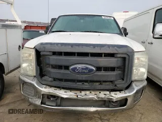 2014 Ford F-250 XL with VIN 1FT7W2A61EEA27374, listed as a Copart auction lot 82522914 with 154,438 mi miles and Clean title. Bid and sale history available at DreamBid. Image 5.