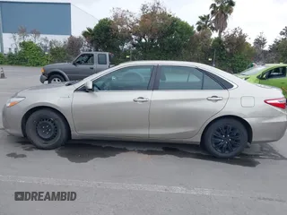 2015 Toyota Camry LE with VIN 4T1BD1FK4FU165560, listed as a IAAI auction lot 42135474 with 422,041 mi miles and . Bid and sale history available at DreamBid. Image 14.