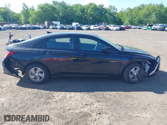 2024 Hyundai Elantra SE with VIN KMHLL4DGXRU729403, listed as a IAAI auction lot 42309484 with 17,252 mi miles and . Bid and sale history available at DreamBid. Image 13.