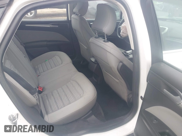 2016 Ford Fusion S with VIN 3FA6P0G73GR226218, listed as a IAAI auction lot 41708466 with 120,964 mi miles. Bid and sale history available at carsss.com. Image 8.