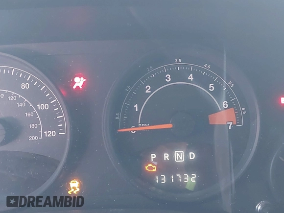 2014 Jeep Patriot Sport with VIN 1C4NJPBB7ED915924, listed as a IAAI auction lot 41641555 with 131,732 mi miles. Bid and sale history available at carsss.com. Image 15.