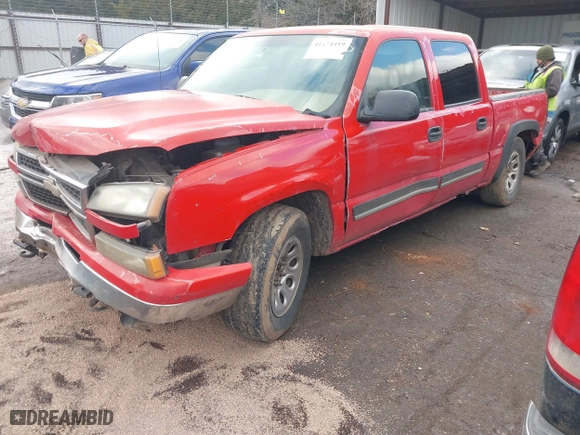 2006 Chevrolet Silverado 1500 LT1 with VIN 2GCEC13T261102535, listed as a IAAI auction lot 41474459 with 362,668 mi miles. Bid and sale history available at carsss.com. Image 17.