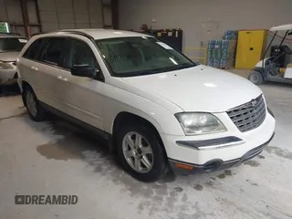 2005 Chrysler Pacifica Touring z VIN 2C4GM68435R674153, wystawiony jako IAAI lot #42624820 z przebiegiem 147 596 mil mil oraz . Historia ofert i sprzedaży dostępna na DreamBid. Obrazek 1.