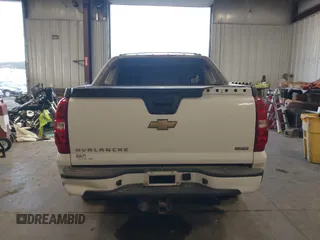2007 Chevrolet Avalanche LTZ with VIN 3GNFK12307G166372, listed as a IAAI auction lot 41734253 with Not Provided miles. Bid and sale history available at carsss.com. Image 16.
