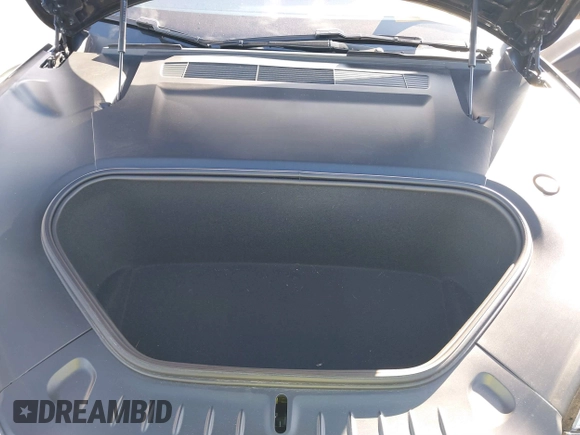 2023 Tesla Model S Plaid с VIN 5YJSA1E62PF530538, выставлен на аукционе IAAI как лот 41553415 с пробегом 31 392 миль миль и . История ставок и продаж доступна на DreamBid. Изображение 10.