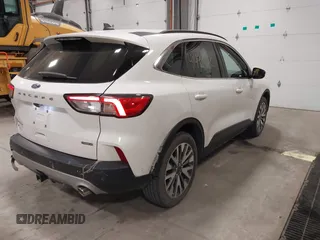 2021 Ford Escape Titanium Hybrid с VIN 1FMCU9DZXMUB03855, выставлен на аукционе IAAI как лот 41498132 с пробегом 63 892 миль миль и . История ставок и продаж доступна на DreamBid. Изображение 4.