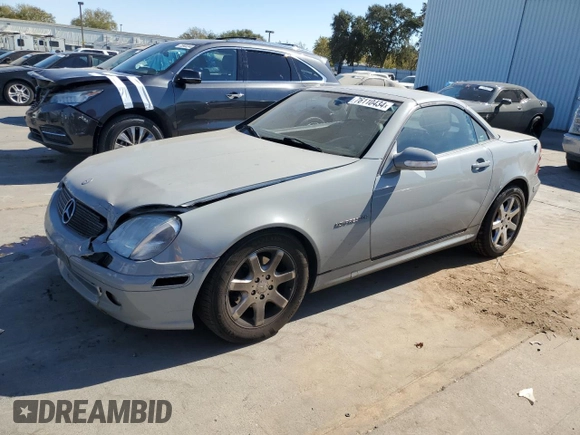 2001 Mercedes-Benz SLK 230 Kompressor with VIN WDBKK49F61F187940, listed as a Copart auction lot 76110434 with 95,053 mi miles and Clean Title. Bid and sale history available at DreamBid. Image 1.