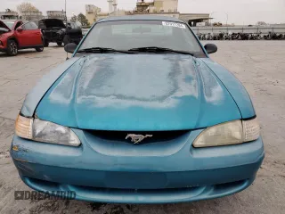 1994 Ford Mustang with VIN 1FALP404XRF140382, listed as a Copart auction lot 82917284 with 89,673 mi miles and Salvage Title. Bid and sale history available at carsss.com. Image 5.