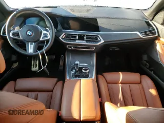 2022 BMW X5 xDrive40i with VIN 5UXCR6C08N9M97933, listed as a Copart auction lot 68409492 with 9,945 mi miles. Bid and sale history available at carsss.com. Image 8.