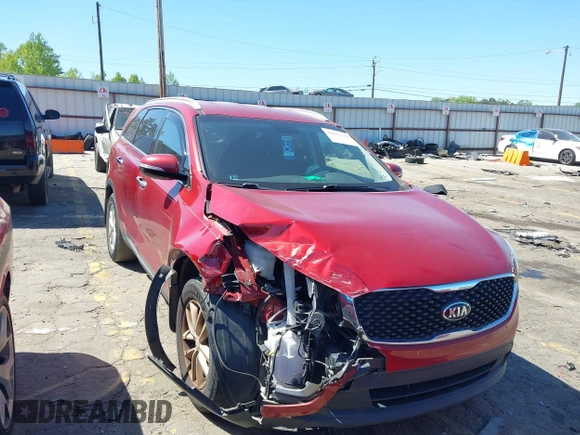 2017 Kia Sorento LX z VIN 5XYPG4A3XHG295107, wystawiony jako IAAI lot #42037114 z przebiegiem 91 967 mil mil oraz . Historia ofert i sprzedaży dostępna na DreamBid. Obrazek 1.