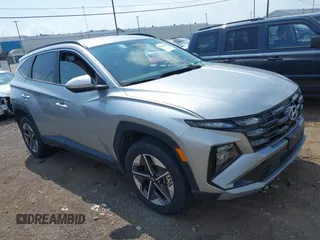 2025 Hyundai Tucson SEL with VIN 5NMJBCDE5SH467150, listed as a IAAI auction lot 42544346 with 19,550 mi miles and . Bid and sale history available at DreamBid. Image 1.