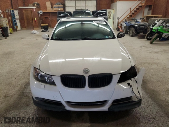 2008 BMW 3 Series 328xi с VIN WBAVC73548KX90400, выставлен на аукционе Copart как лот 60394685 с пробегом 106 040 миль миль и Списание • Salvage title. История ставок и продаж доступна на DreamBid. Изображение 5.