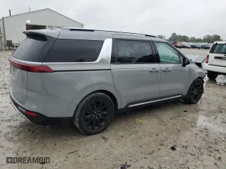 2022 Kia Carnival SX with VIN KNDNE5H37N6066343, listed as a Copart auction lot 73067054 with 18,825 mi miles and Salvage Title. Bid and sale history available at carsss.com. Image 3.